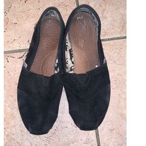 Black classic Toms
